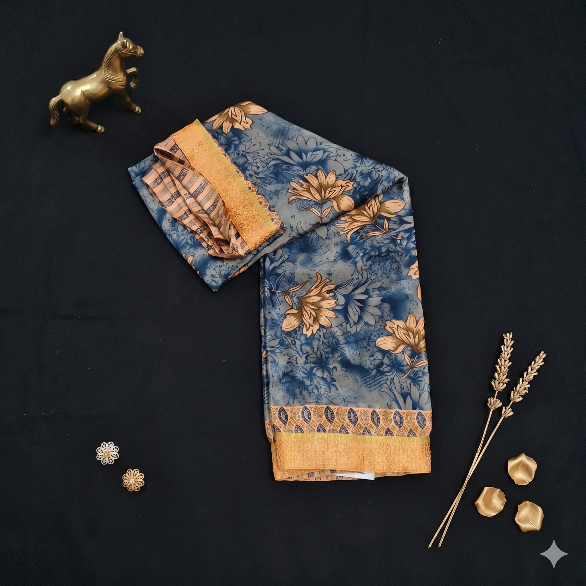 CRAPE SILK SAREE - Image 3